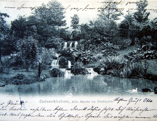 Stadtgarten – Grotte mit Wasserfall